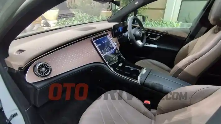 Foto - Mercedes EQE SUV Melantai Di Indonesia, Langsung Jadi Rival BMW iX