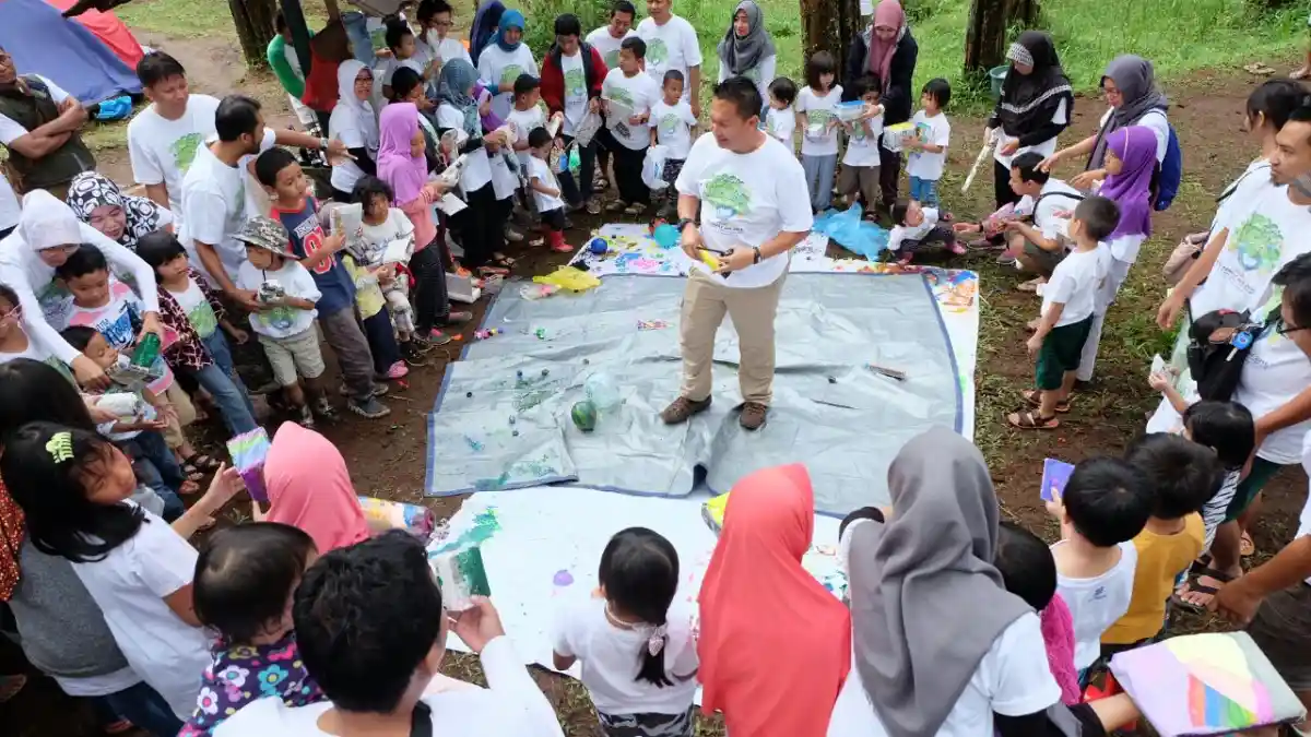 Foto - Ericsson Community: Terbentuk di Kantor, Touring Bareng Keluarga