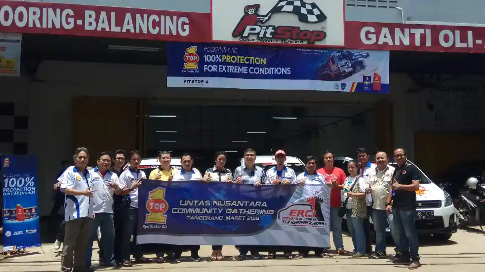Berita - Ertiga Club Indonesia Chapter Tangerang Sumringah Ganti Oli Gratis