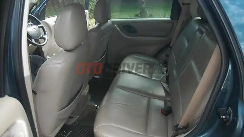 Foto - Panduan Membeli Ford Escape 3.0 AWD Bekas