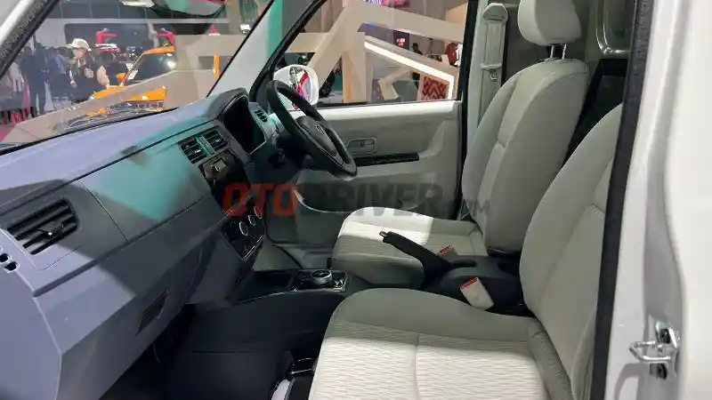 Foto - Esemka Bima EV Vs DFSK Gelora E, Mana Yang Lebih Hebat