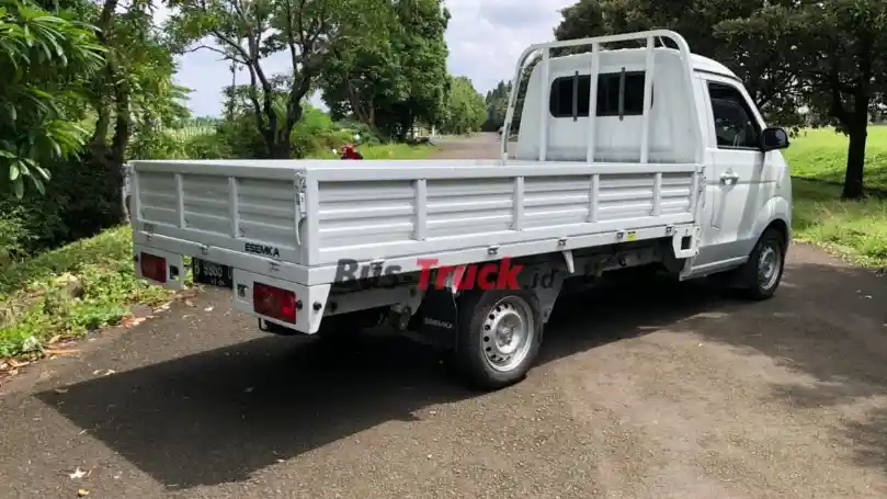 Foto - Penasaran Sosok Esemka Bima 1.3? Seperti Ini Detailnya