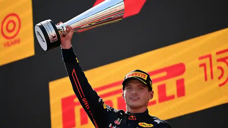 Foto - Bos ExxonMobil Puji Perfoma Apik Max Verstappen dan Sergio Perez di Spanyol