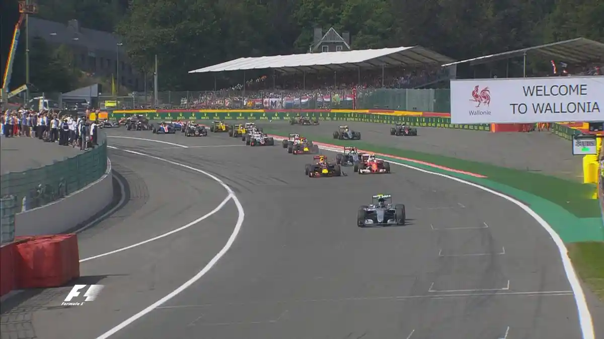 Foto - F1 Belgia: Nico Rosberg Juara, Manor Racing Tanpa Rio Haryanto