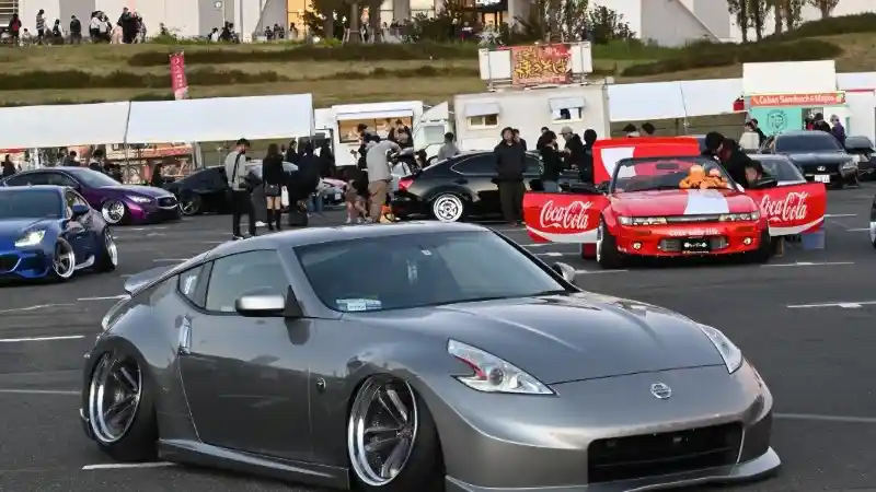 Foto - Velg Lokal HSR Mejeng Di Stancenation Jepang