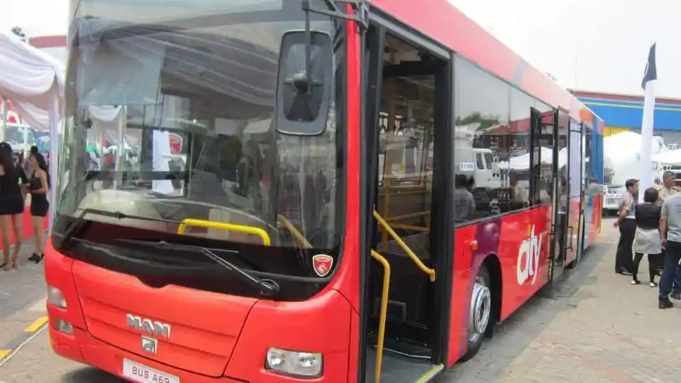 Bus - Yuk, Kenali Perbedaan Bus Kota Tipe Lower Deck Dan High Deck