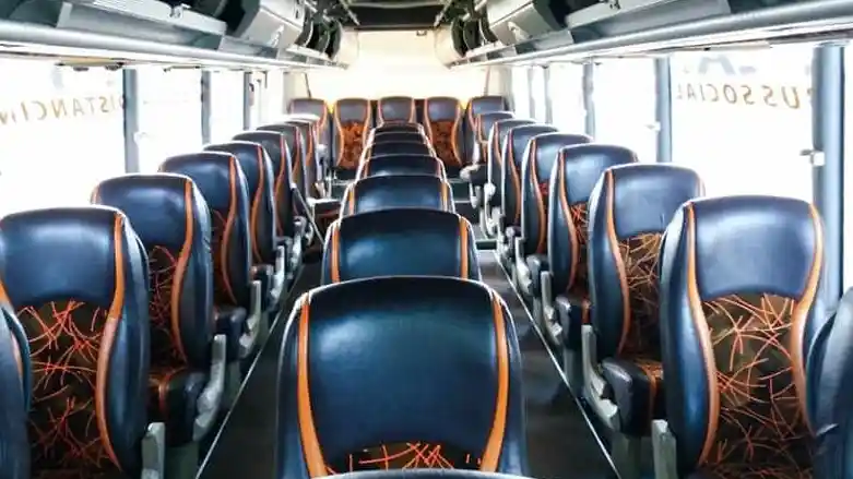 Foto - PO Efisiensi Siapkan Bus Social Distancing Rute Semarang-Cilacap