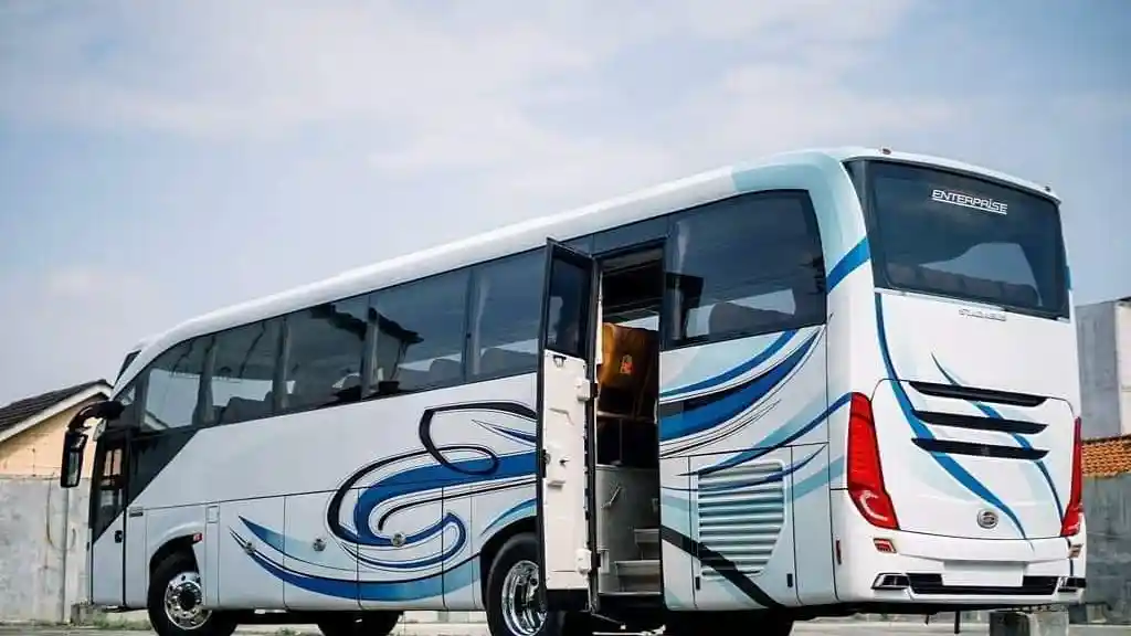 Foto - Karoseri Stadabus Hadir Di Bandung, Buat Gebrakan Desain