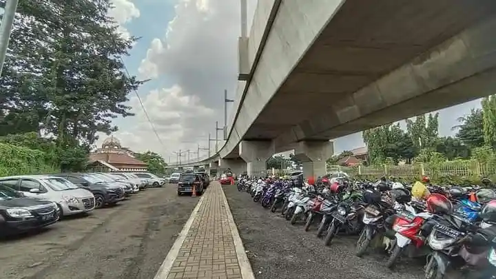 Foto - Menjajal Layanan Transjakarta Non-koridor Terintegrasi, Senyaman Apa?