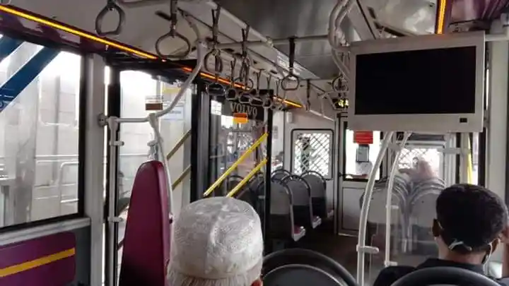 Foto - Menjajal Layanan Transjakarta Non-koridor Terintegrasi, Senyaman Apa?