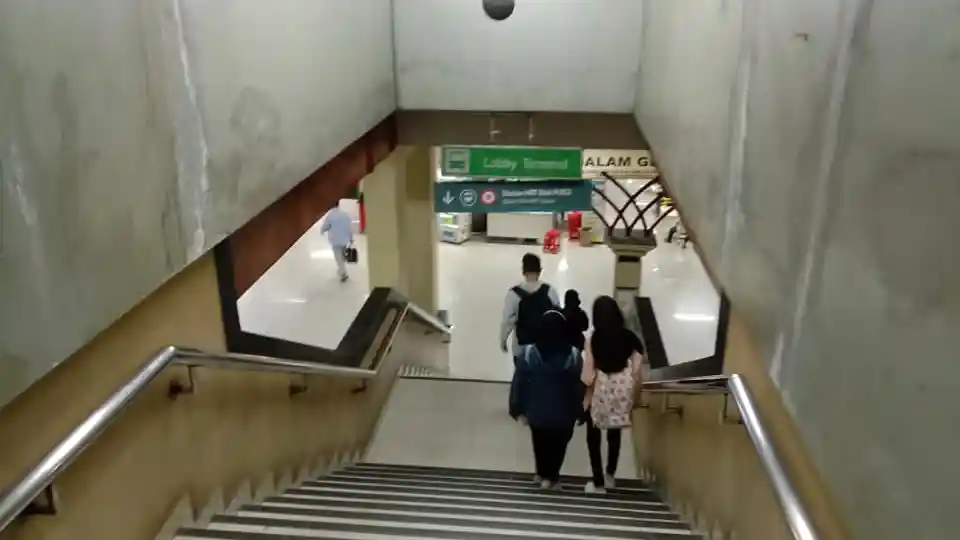 Foto - Mencoba Feeder Transjakarta Dan MRT Blok M-Joglo, Seberapa Mudah Dan Terintegrasi?