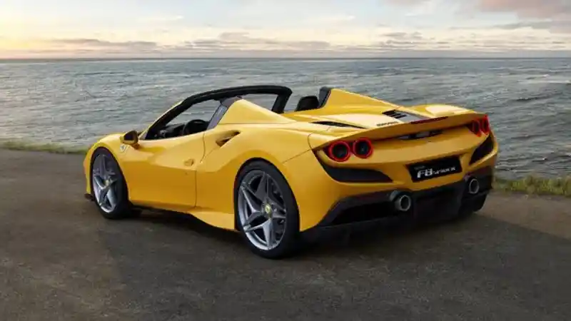 Foto - Ferrari Indonesia Resmi Hadirkan F8 Spider, Simak Keunggulannya