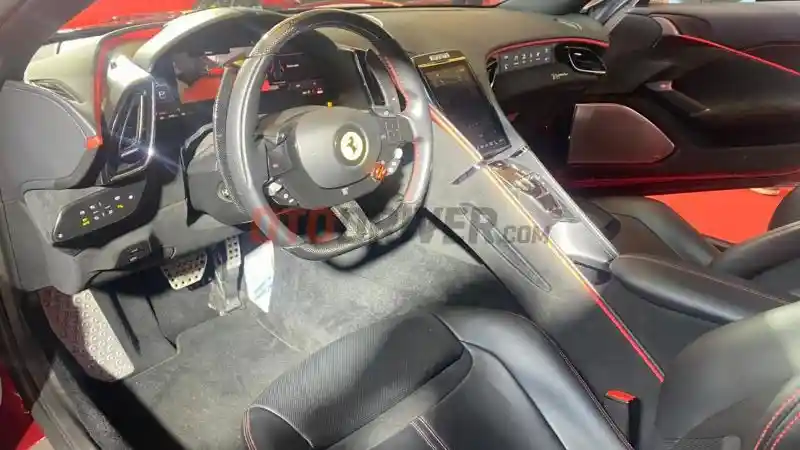 Foto - Inilah Dua Ferrari Baru Yang Hadir di Tanah Air, Salah Satunya Plug In Hybrid