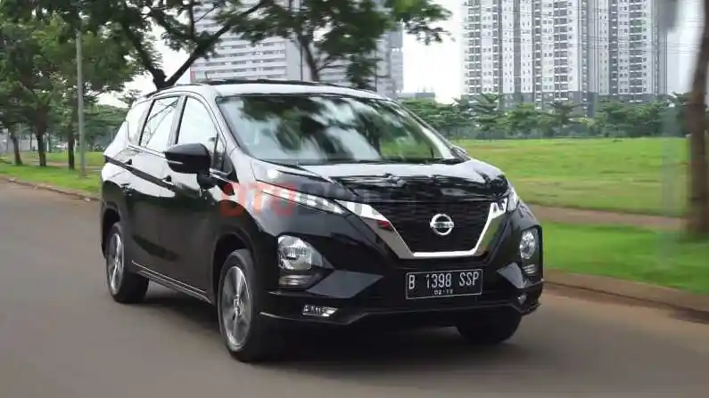 Foto - PPnBM Sudah Diberlakukan, Nissan Livina Belum Turun Harga. Ini Penyebabnya