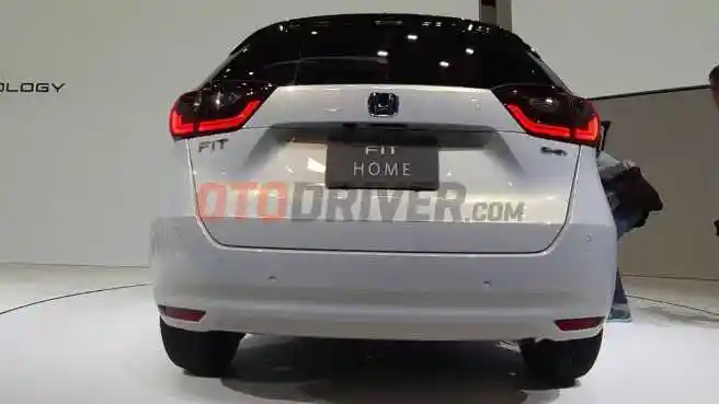 Foto - TMS 2019 : Honda Jazz Generasi Keempat Debut Global