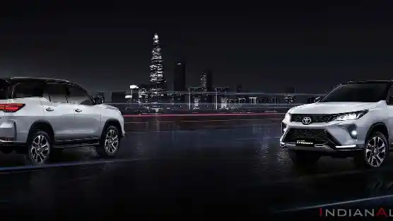 Foto - Lihat Lagi Fortuner Legender Berfitur Alphard (18 Foto)