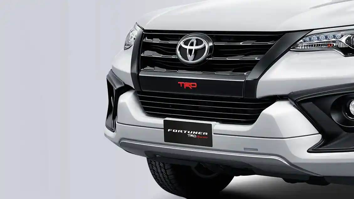 Foto - Volkswagen Tiguan Bermesin Kecil Bisa Kalahkan Toyota Fortuner?