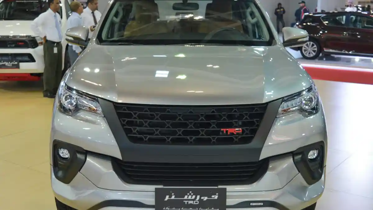 Foto - Begini Tampilan Toyota Fortuner TRD 4.000 CC V6 di Oman