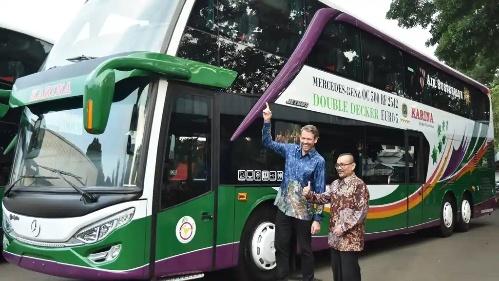 Foto - Lorena-Karina Double Deckers : Bus Mewah Melayani Rute Jakarta-Malang-Surabaya dan Jakarta-Madura