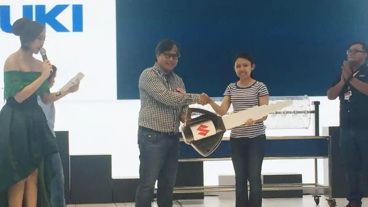 Foto - Ini 10 Pemenang Service Mobil Suzuki Berhadiah Motor