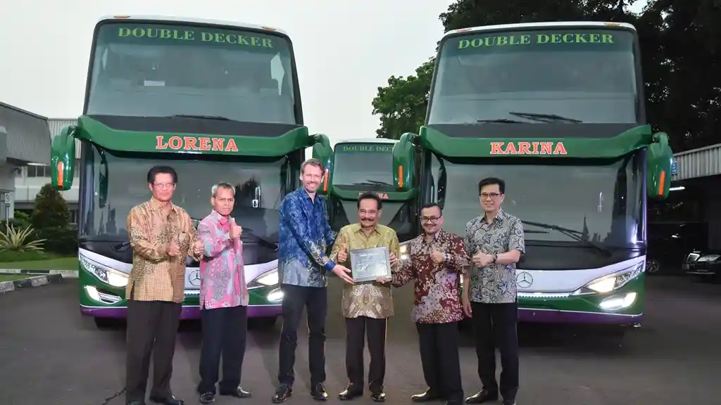 Berita - Lorena-Karina Double Deckers : Bus Mewah Melayani Rute Jakarta-Malang-Surabaya dan Jakarta-Madura