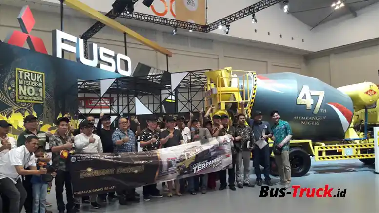 Berita - GIIAS 2017 : FUSO Business Meeting kenalkan Fuso Terpanjang di Dunia Kepada Pengusaha