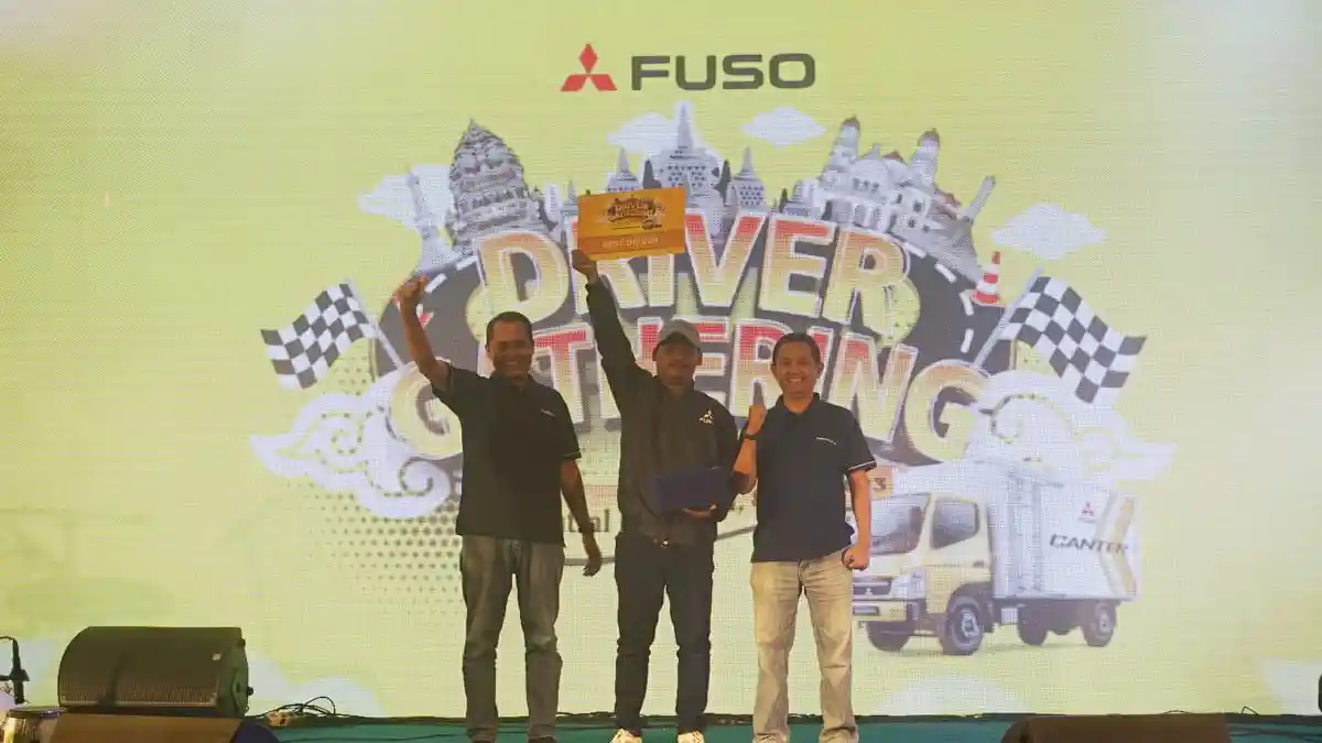 Foto - Kemeriahan Fuso Driver Gathering 2023 di Semarang dan Surabaya