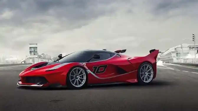 Foto - Wow, Ferrari Indonesia Hadirkan Edisi Spesial LaFerrari FXX-K ‘Track Only’