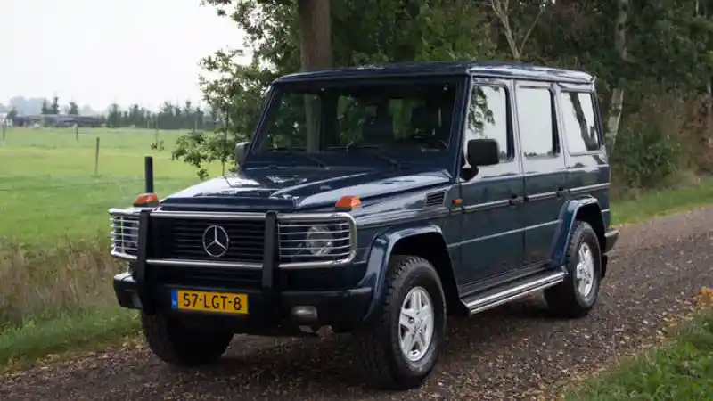 Foto - Mercedes-Benz G-Class, Mobil Antik Dengan Pasaran Harga Setara Dengan Mercy Keluaran Baru