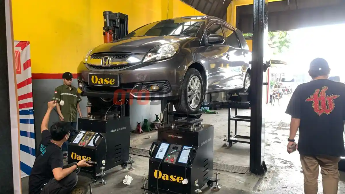 Tips - Kaki-Kaki Mobil Bermasalah? Jangan Buru-Buru Ganti Cek, Pakai Alat Ini Dulu