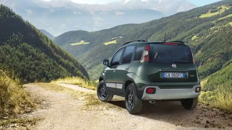 Foto - Begini Kehebatan Mobil Mungil Hasil Kolaborasi Fiat Dengan Garmin