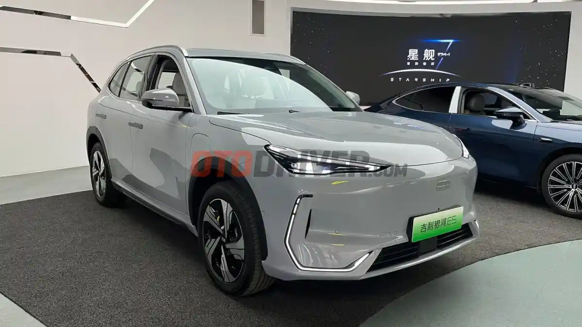 Foto - Melihat Deretan Produk Terbaru Geely Group Yang Berpotensi Masuk Pasar Indonesia Di Markas Besarnya Langsung