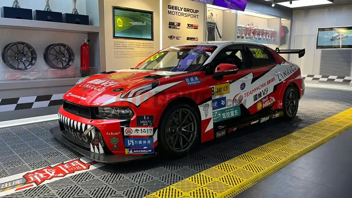 Foto - Melihat Deretan Produk Terbaru Geely Group Yang Berpotensi Masuk Pasar Indonesia Di Markas Besarnya Langsung