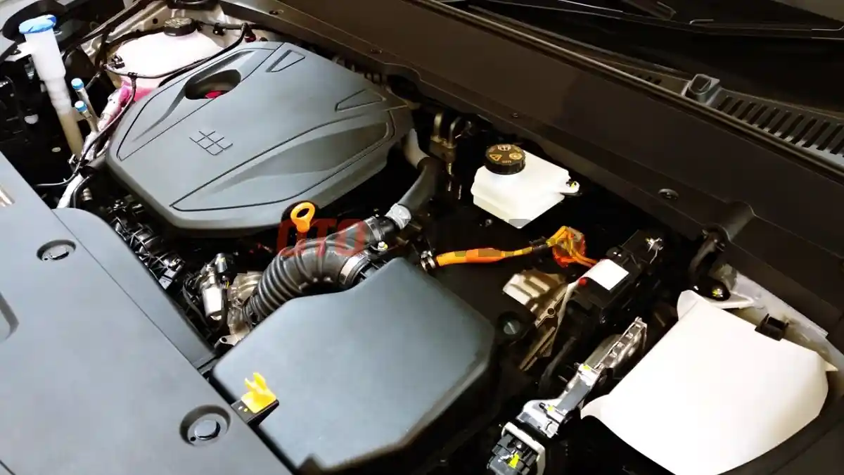 Foto - Ini Dia Karakter Pembeli Mobil EV, ICE, Dan Hybrid?