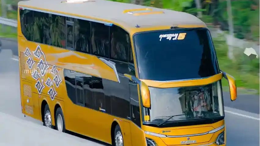 Foto - GIIAS 2024: Adu Cantik “Queen of The Roads”