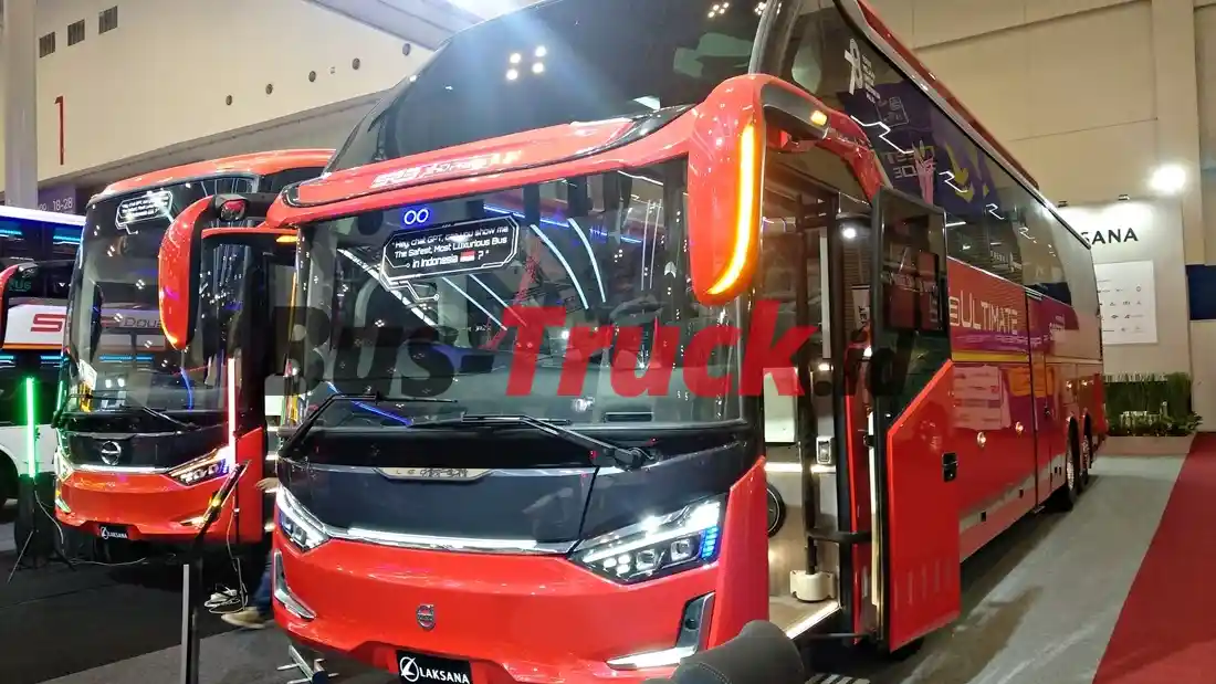 Foto - Trio Raksasa Karoseri ‘Siap Tempur’ Di GIIAS 2024