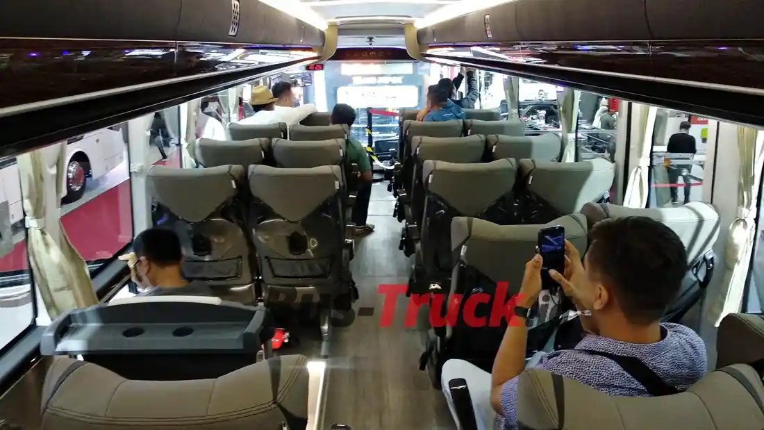 Foto - GIIAS 2024: PO Bagong Borong 29 Unit Hino AK 240 “Space Frame’