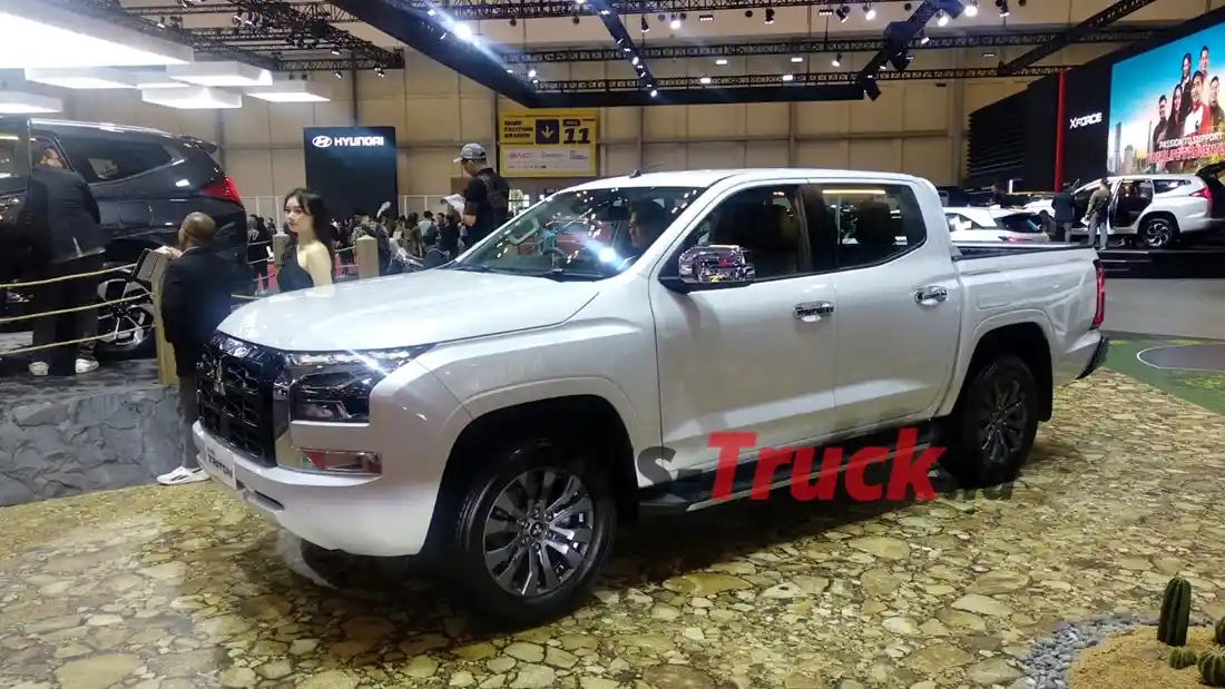 Foto - Kapan Mitsubishi Triton Athlete Rilis Di Indonesia?