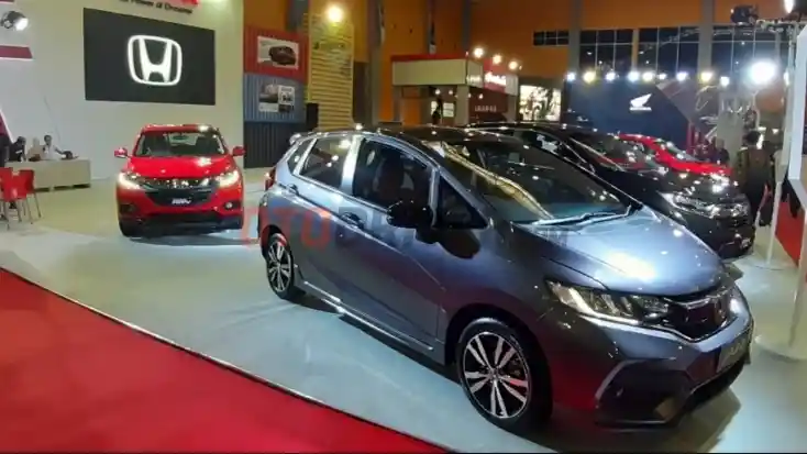 Berita - GIIAS Makassar 2019 Dibuka, 8 Merek Berlomba Tawarkan Produk