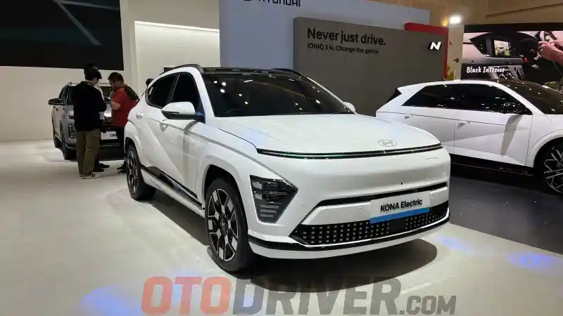 Foto - Hyundai Bawa Promo Menarik Di GIIAS Surabaya 2024