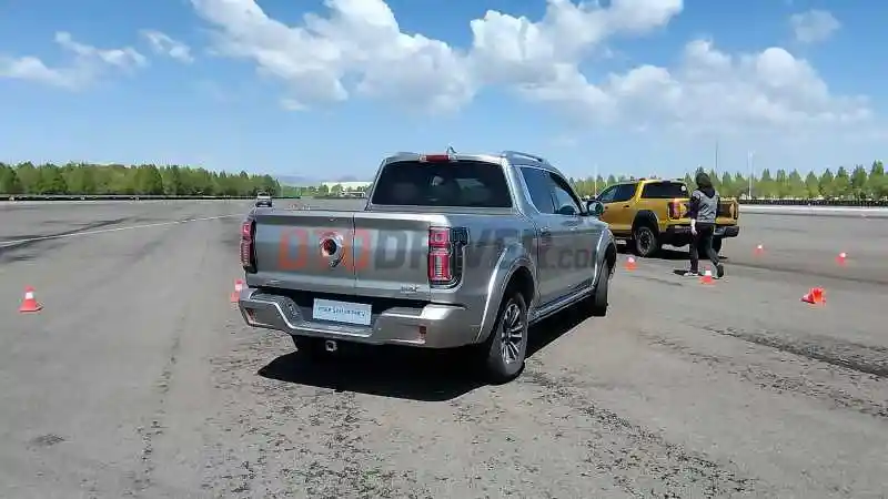 Foto - First Drive : GWM Poer Sahar PHEV, Pikap Mewah Nan Buas