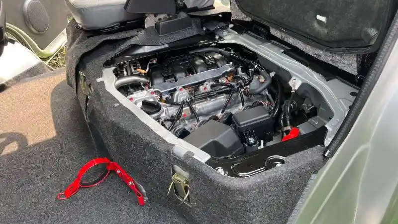 Foto - Daihatsu Gran Max Tampilan Konsisten Walau Kini Punya Mesin Baru