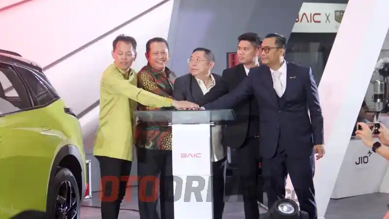 Foto - SAH! BAIC Produksi Mobil di Purwakarta Mulai 2025