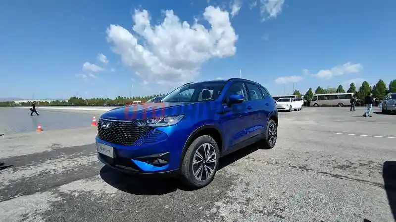 Foto - GWM Haval H6 Alami Facelift. Punya Desain Yang Lebih Sangar Dan Simpel
