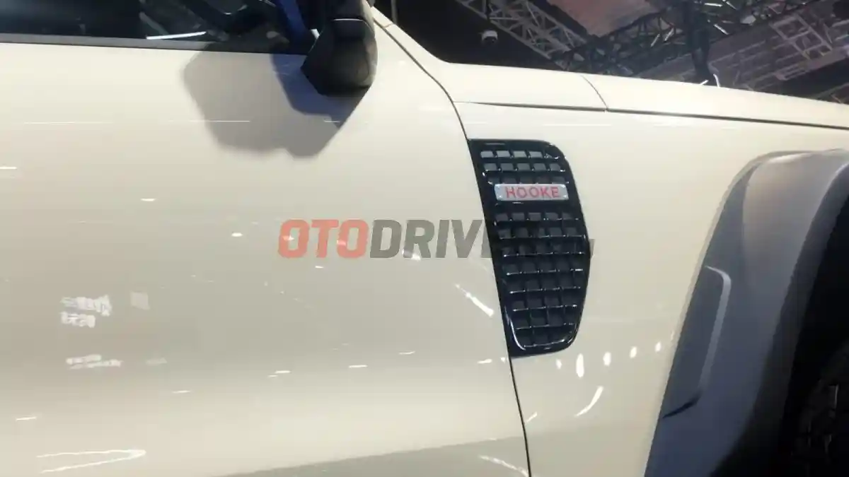 Foto - Tank 300 Hooke, Sosok Modifikasi Off-Road Kelas Berat dari GWM