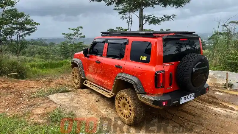 Foto - Impresi Offroad Dengan GWM Tank 300