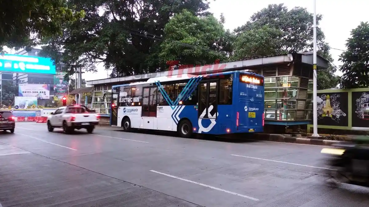 Foto - Daerah Satelit Jakarta Kesulitan Anggaran Untuk Bus Transjabodetabek