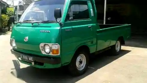 Foto - HiAce, Pikap Pertama Andalan Toyota Di Indonesia