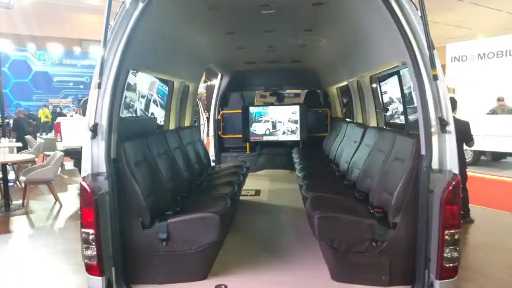 Foto - Cakep, Seperti Ini Wujud Angkot Masa Depan