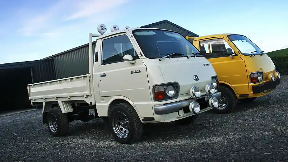 Pikap - HiAce, Pikap Pertama Andalan Toyota Di Indonesia 